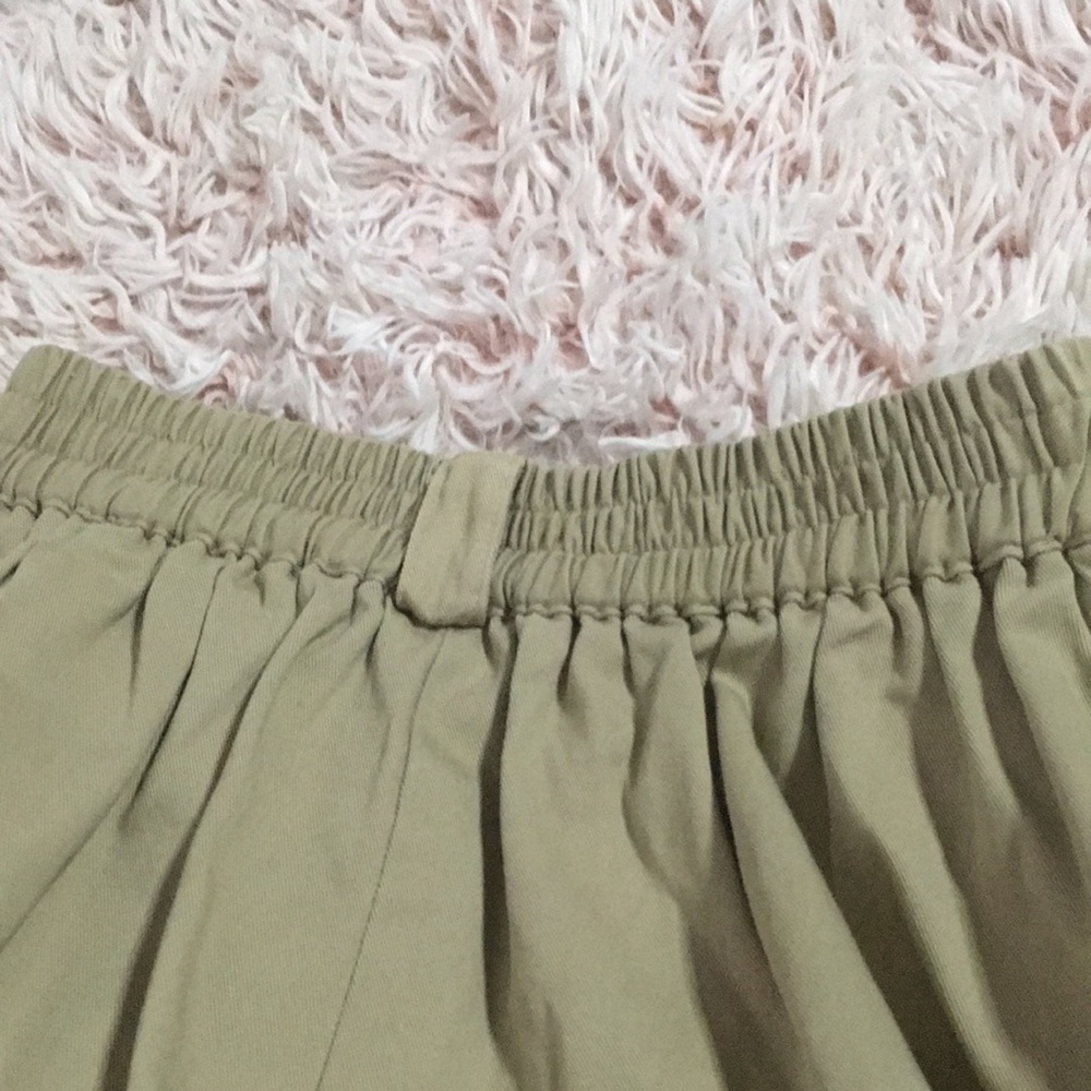 🙈VTG 80s pleated khaki secretary skirt - Picture 7 of 9